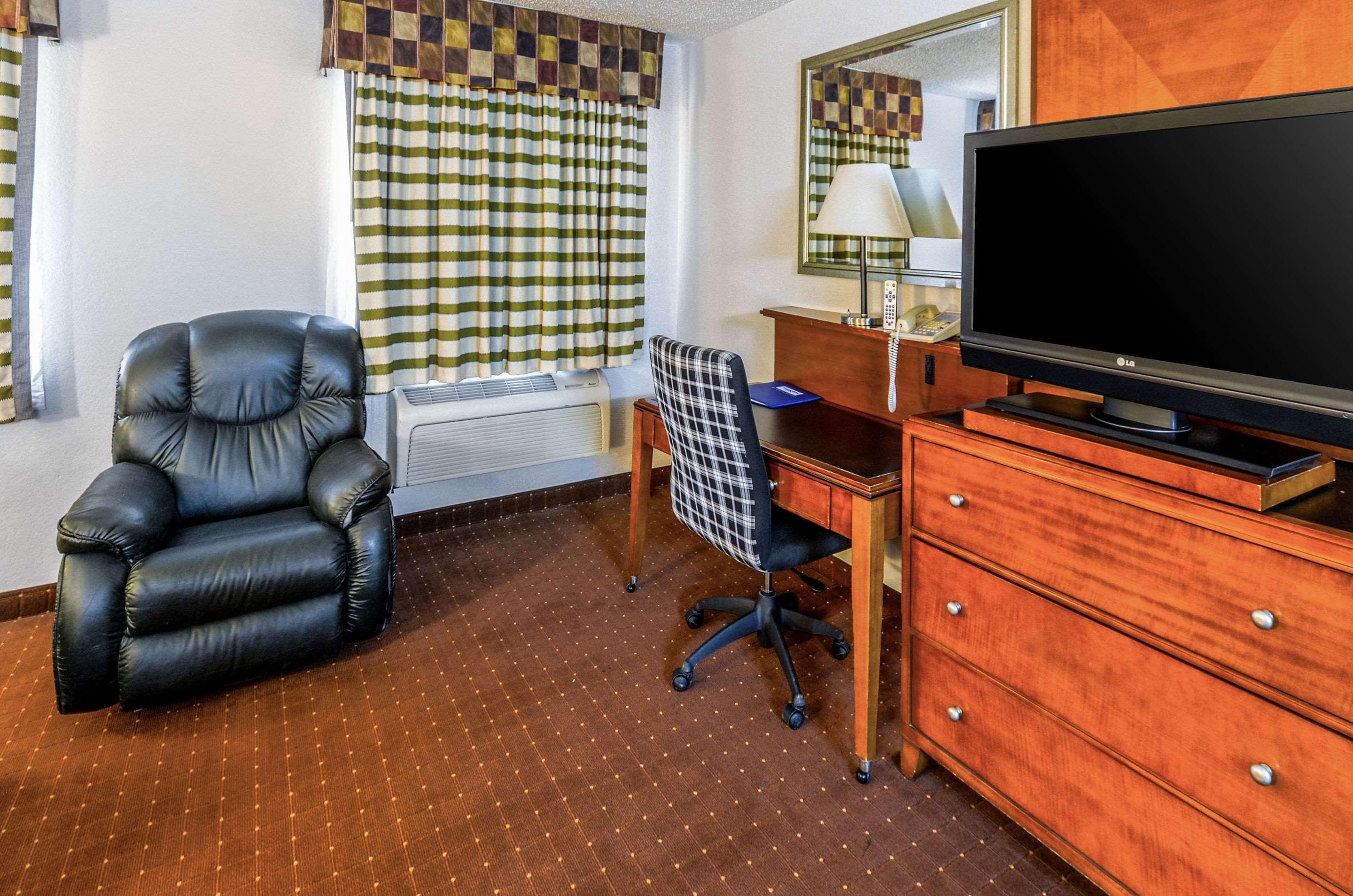 Rodeway Inn North Charleston - Ashley Phosphate מראה חיצוני תמונה