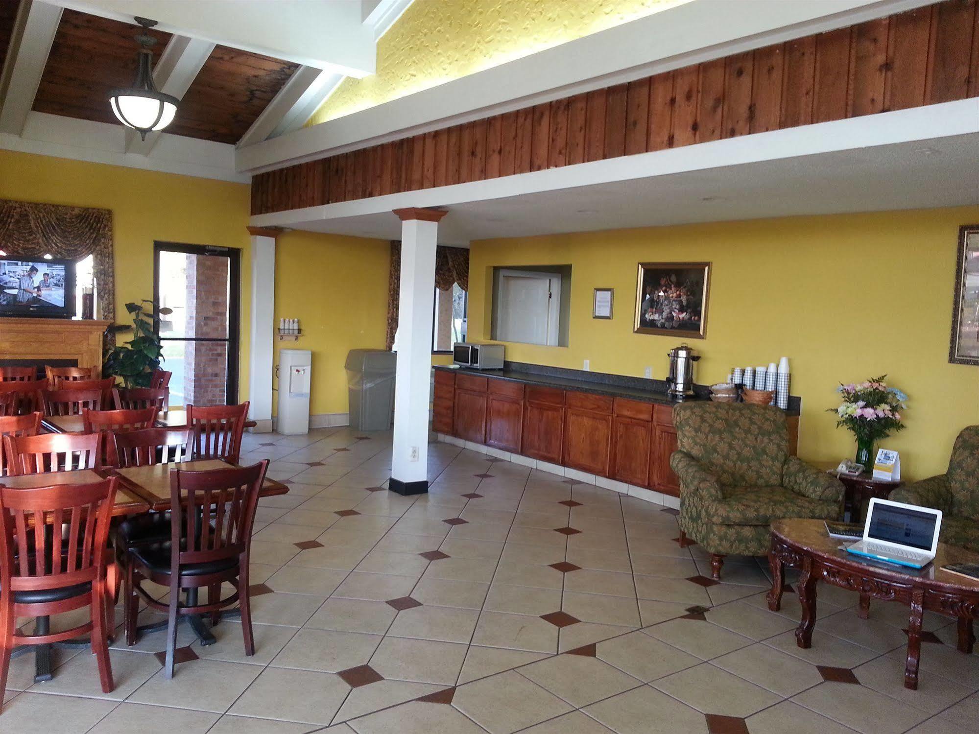 Rodeway Inn North Charleston - Ashley Phosphate מראה חיצוני תמונה