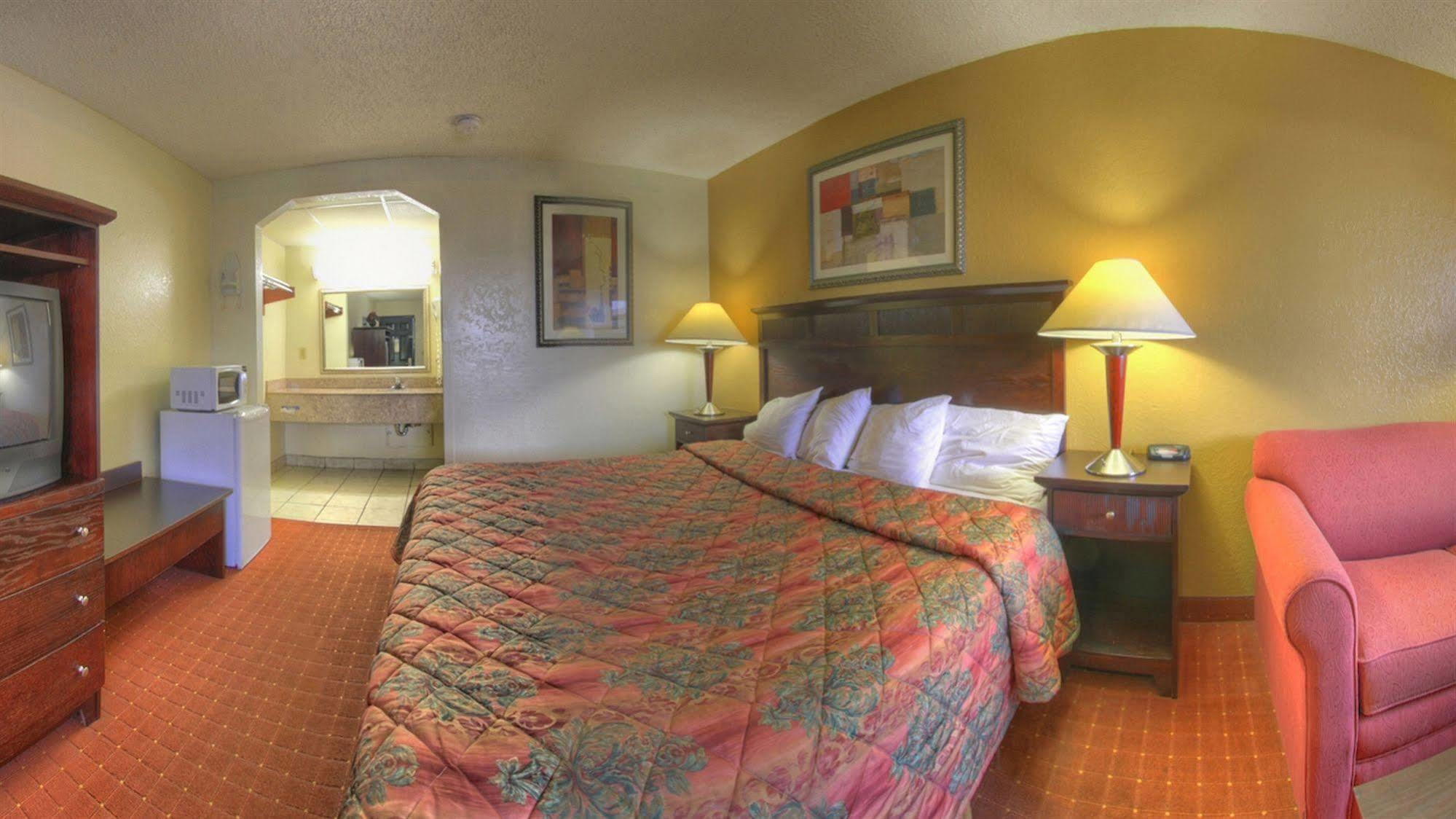 Rodeway Inn North Charleston - Ashley Phosphate מראה חיצוני תמונה