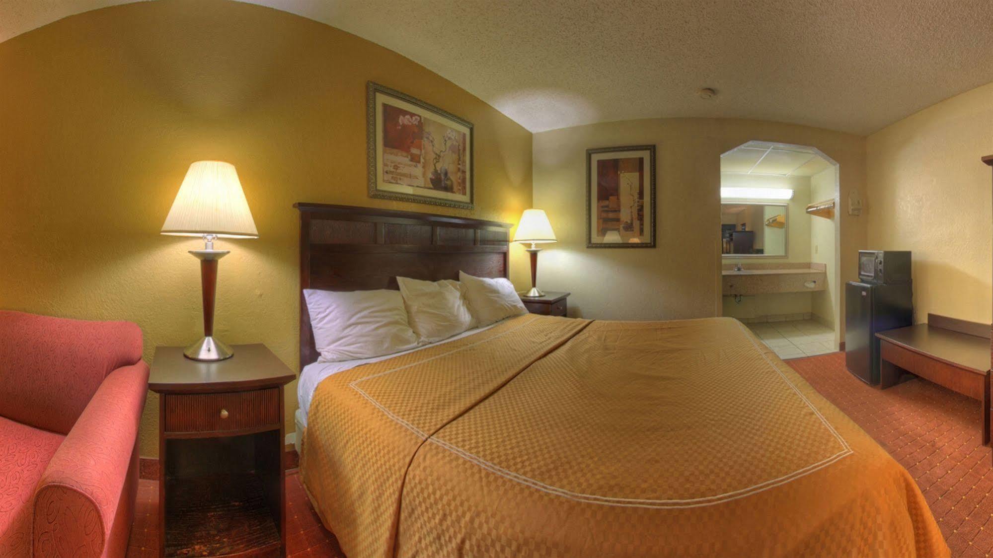Rodeway Inn North Charleston - Ashley Phosphate מראה חיצוני תמונה